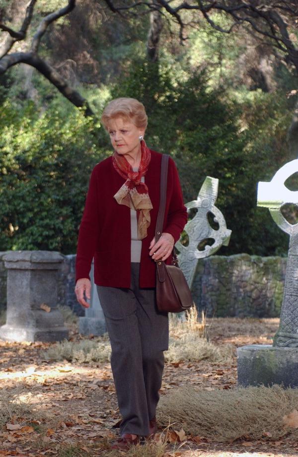 Bild 1 von 3: Jessica Fletcher (Angela Lansbury)