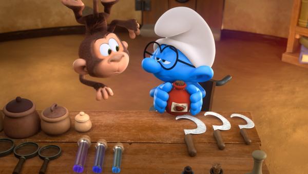 Bild 1 von 6: Schlaubi soll Monkey in seine neue Aufgabe als Assistent einführen.