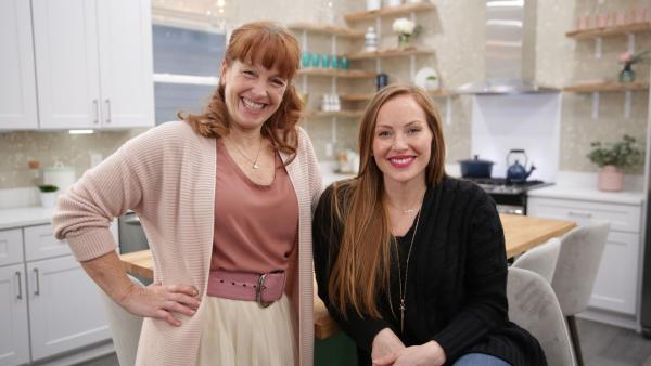 Bild 1 von 2: (v.l.n.r.) Karen Laine; Mina Starsiak