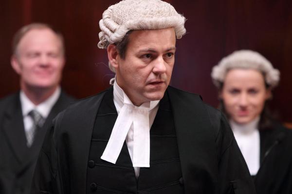 Bild 1 von 8: Nick (Rupert Graves)