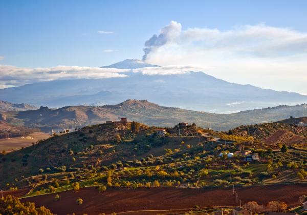 Bild 1 von 6: Etna.