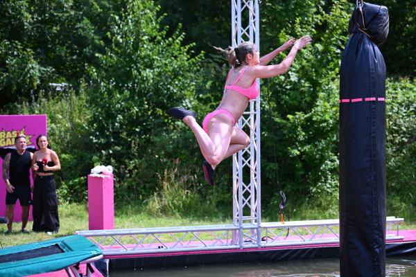 Bild 1 von 19: Yvonne Woelke