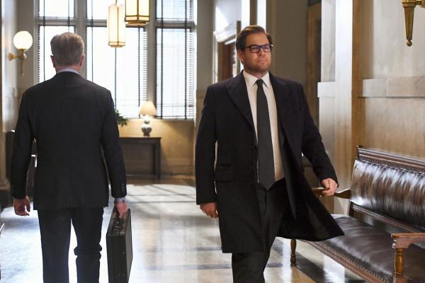 Bild 1 von 15: Dr. Jason Bull (Michael Weatherly)