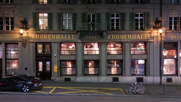 Bild 1 von 1: Kronenhalle: Seit genau 100 Jahren werden in der Kronenhalle prominente Gäste aus aller Welt bewirtet.
