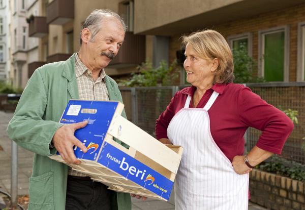 Bild 1 von 15: Kemal Yildirim (Vedat Erincin, links) und Elisabeth Maibach (Petra Kelling) verstehen sich prächtig.