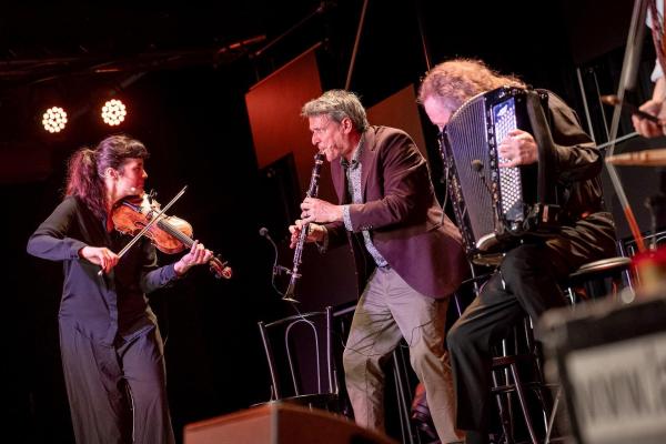 Bild 1 von 1: Im Bild: Johanna Kugler, Christof Spörk, Krzysztof Dobrek.