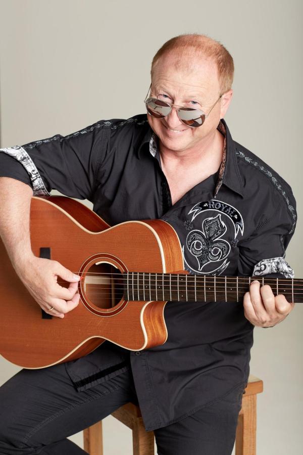 Bild 1 von 3: Im Bild:  Harry Prünster.