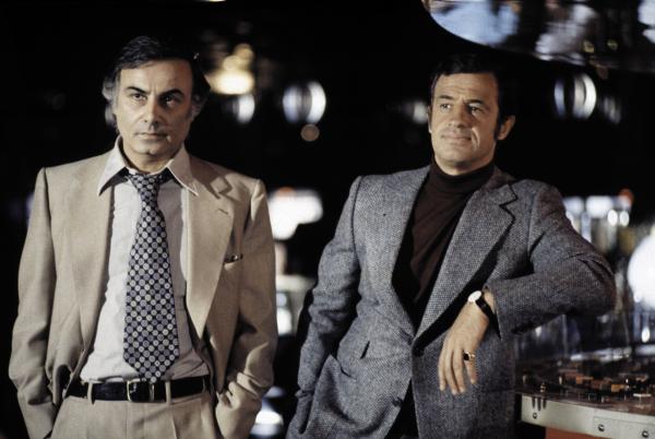 Bild 1 von 8: Von links: Raphaël Di Massa (François Perrot) und François Leclercq (Jean-Paul Belmondo).