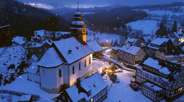 Bild 1 von 8: Winterlandschaft im Bergischen Land.