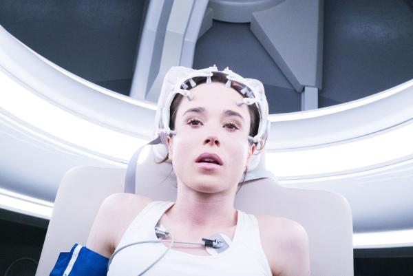 Bild 1 von 4: Courtney (Ellen Page)