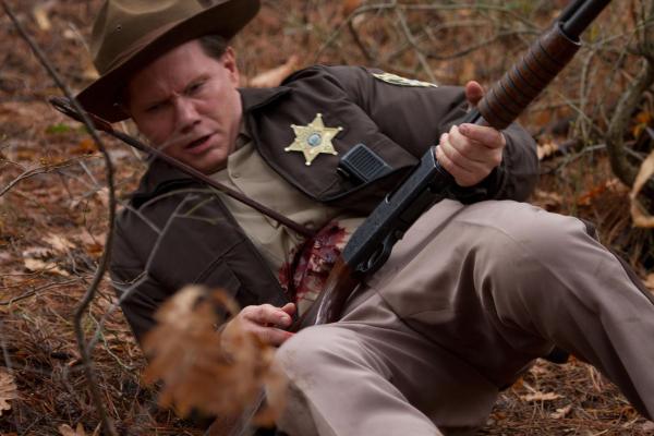Bild 1 von 4: Sherriff Doucette (Kicker Robinson)