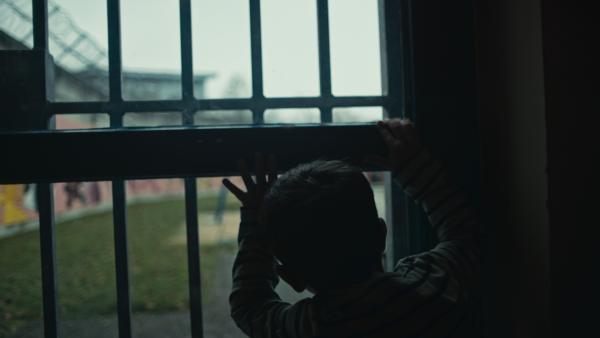 Bild 1 von 5: Das 1975 gegründete Mutter-Kind-Heim in Frankfurt ist das erste seiner Art. Bis heute können dort Mütter mit ihren Kindern bis zum dritten Lebensjahr untergebracht werden - vorausgesetzt, die Mutter wird bald entlassen oder wechselt in den offenen Vollzug.