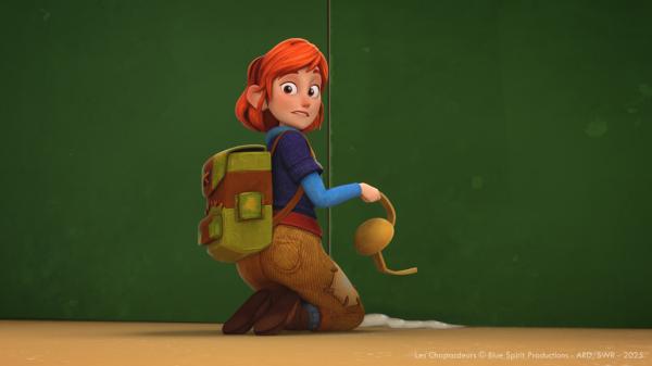 Bild 1 von 3: Was war das für ein Geräusch? Milly wird beim Reparieren im Bad überrascht.