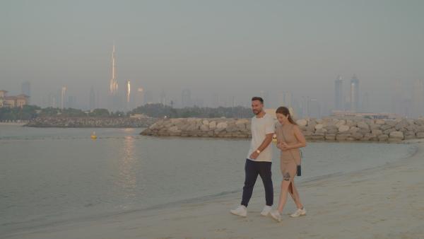 Bild 1 von 5: Coach Lukas Lindler zieht es von Augsburg nach Dubai.