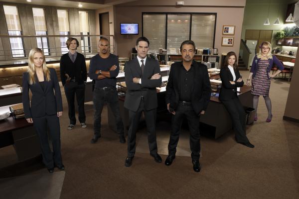 Bild 1 von 2: CRIMINAL MINDS - \