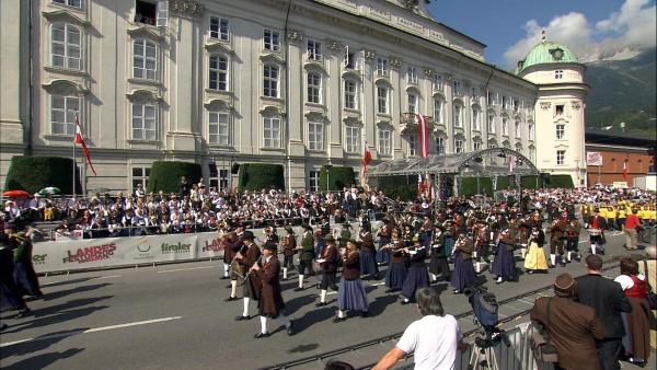 Bild 1 von 5: Im Bild: Landesfestumzug Innsbruck.