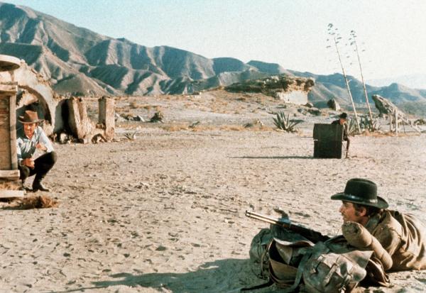 Bild 1 von 2: Die Goldsucher Manolo (George Hilton, rechts), \