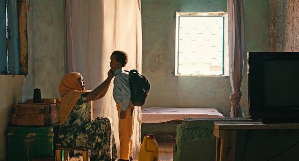 Bild 1 von 18: Im Bild: Anab Ahmed Ibrahim (Araweelo), Ahmed Mohamud Saleban (Cigaal).