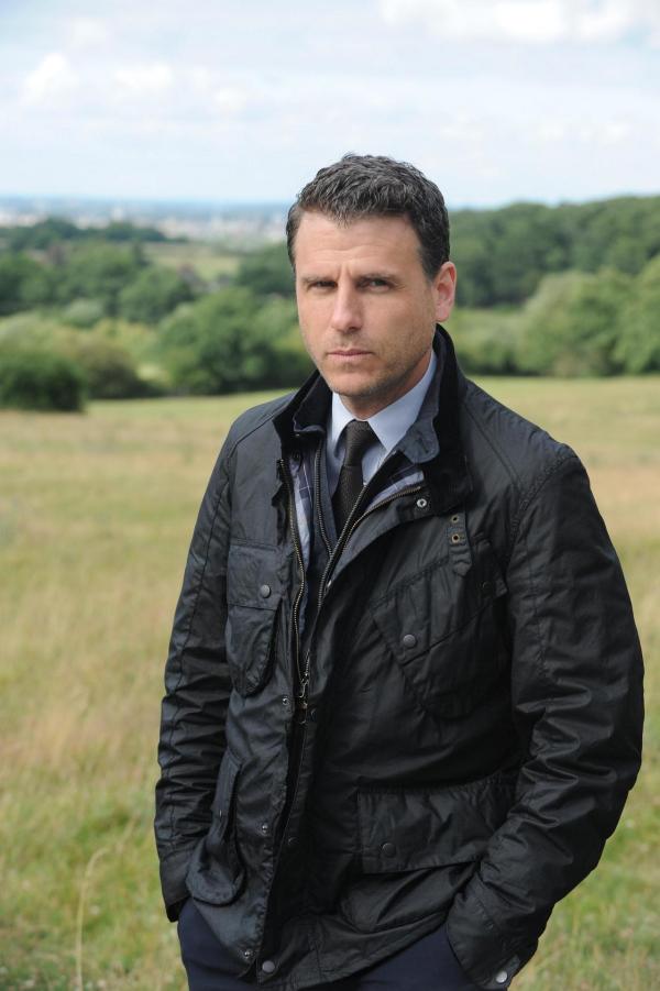 Bild 1 von 13: Im Bild: Jason Durr (DI Alan Peterson).