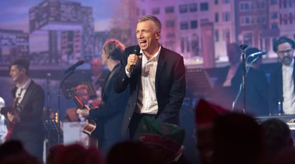 Bild 1 von 2: Die Topstars des Karnevals sind dabei: U. a.  Band \