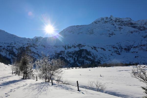 Bild 1 von 5: Land der Berge