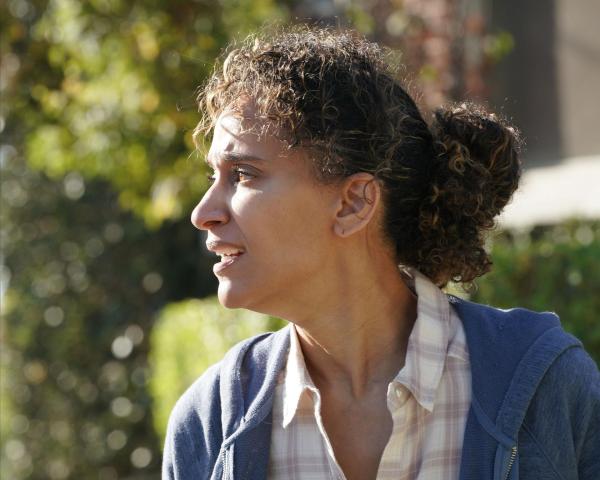 Bild 1 von 18: Joyce (Sophina Brown)