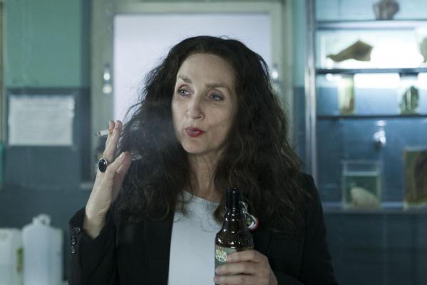 Bild 1 von 16: Staatsanwältin Wilhelmine Klemm (Petra Nadolny) bei der Arbeit ...