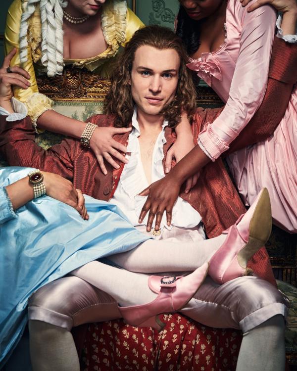 Bild 1 von 13: Valmont (Nicholas Denton)