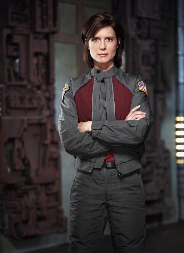 Bild 1 von 9: Dr. Elizabeth Weir (Torri Higginson).