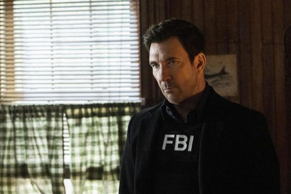 Bild 1 von 10: Remy Scott (Dylan McDermott)