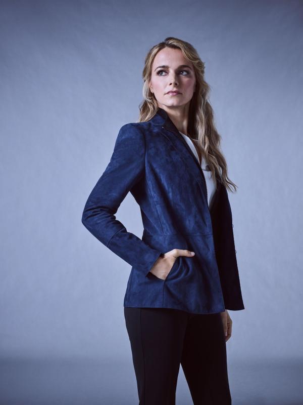 Bild 1 von 22: (1.Staffel) - Lizzie Needham (Bojana Novakovic) ermittelt als NYPD Detective Kriminalfälle in New York ...