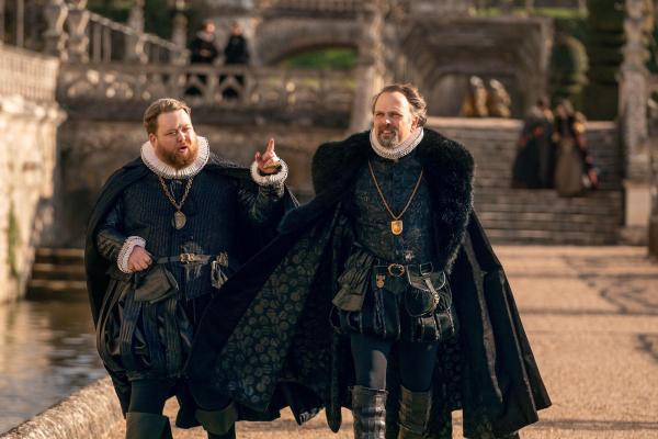 Bild 1 von 12: Louis de Bourbon (Danny Kirrane, l.); Antoine de Bourbon (Nicholas Burns, r.)