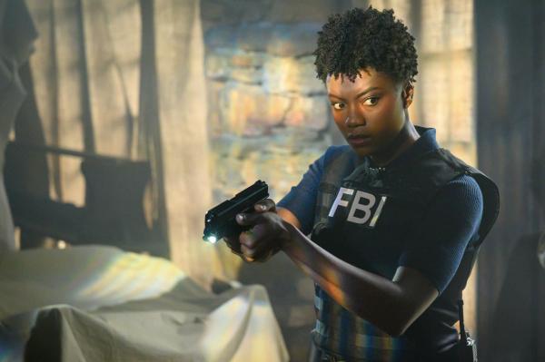 Bild 1 von 4: Special Agent Tiffany Wallace (Katherine Renee Turner)