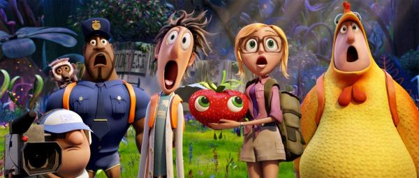 Bild 1 von 5: Manny (Benjamin Bratt), Steve the Monkey (Neil Patrick Harris), Earl (Terry Crews), Flint (Bill Hader), Barry the Strawberry, Sam Sparks(Anna Faris) and Brent (Andy Samberg) in Sony Pictures Animation CLOUDY WITH A CHANCE OF MEATBALLS 2.