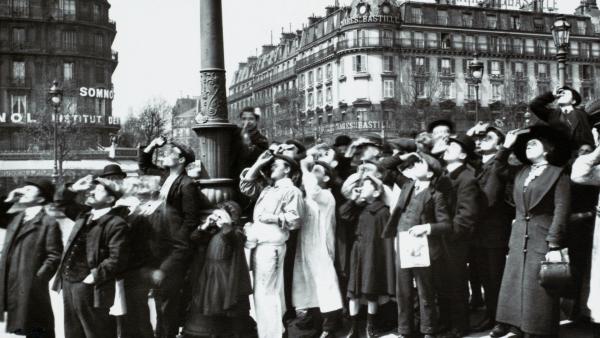 Bild 1 von 6: Seit Jahrhunderten faszinieren Himmelsphänomene die Menschheit.