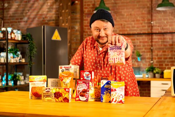 Bild 1 von 11: Produktentwickler Sebastian Lege zeigt, wie die Industrie mit Mikrowellen-Produkten ordentlich Profit macht.