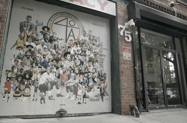 Bild 1 von 4: Spike Lees Debütfilme der 80er spiegeln das explosive, pulsierende New York wider, in dem Graffiti-Kunst und Hip-Hop entstanden.