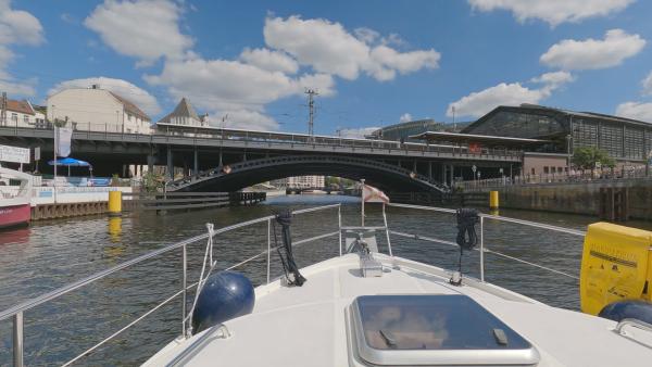 Bild 1 von 6: .