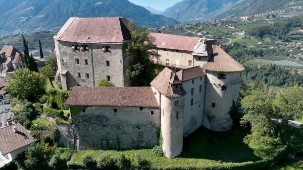 Bild 1 von 7: Im Bild: Schenna.