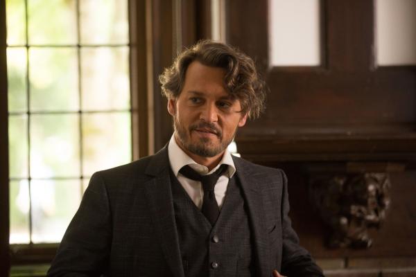 Bild 1 von 3: Richard (Johnny Depp)