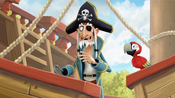Bild 1 von 3: Piratenopa Rogers und sein bester Freund Matrose Papagei Krächz.