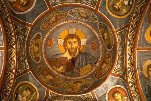 Bild 1 von 4: Fresken aus byzantinischer Zeit schmücken viele der Felsenkirchen im Nationalpark.