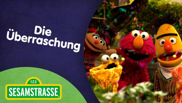 Bild 1 von 2: Elin, Elmo und Bert singen ein Lied über Überraschungen.