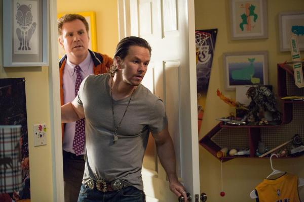 Bild 1 von 13: Erst nach und nach wird Brad (Will Ferrell, l.) bewusst, dass Dusty (Mark Wahlberg, r.) nur aus einem Grund zurückgekehrt ist: Er will seine Ex-Frau zurückgewinnen und Vater für seine beiden Kinder sein. Und Brad ist in dieser Vorstellung nun mal überflüssig ...