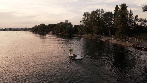 Bild 1 von 32: Im Bild: Alte Donaui.