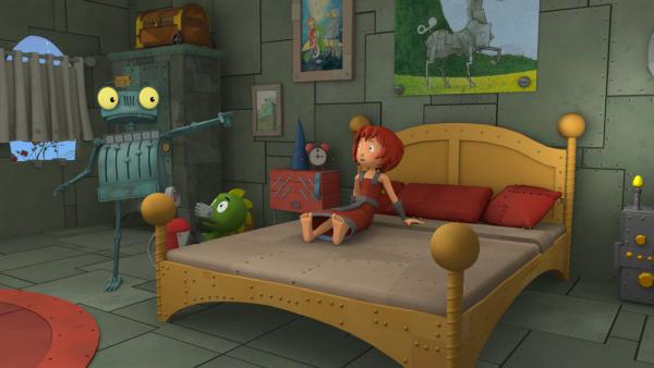 Bild 1 von 6: Rost und seine Freunde werden durch einen Feueralarm geweckt.