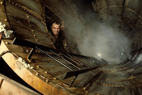 Bild 1 von 3: Rogo (Ernest Borgnine)