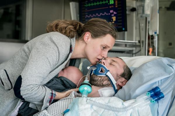 Bild 1 von 5: Julia Köllmann (Picco von Groote, l.); Karsten Köllmann (Jörg Malchow, r.)