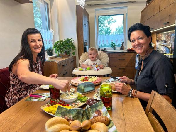 Bild 1 von 7: Doris (l.); Patricia (r.)