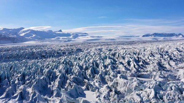 Bild 1 von 4: Vatnajökull ist nicht nur der größte Gletscher in Island, sondern auch in ganz Europa.